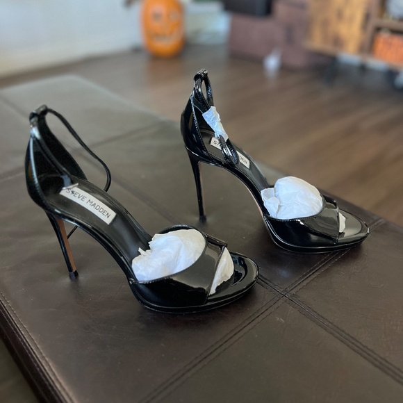 BRAND NEW. STEVE MADDEN SIZE 8 .COLOR BLACK. STYLE:WILEY BLACK PATENT - Picture 6 of 7